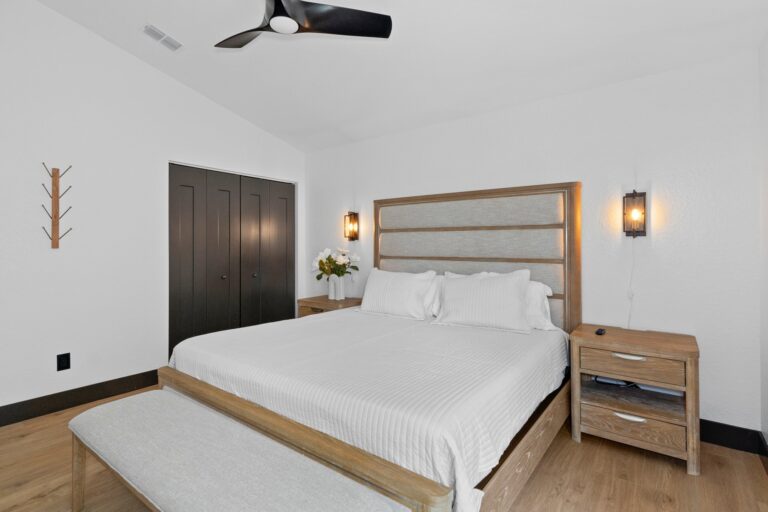 44-web-or-mls-M6407250