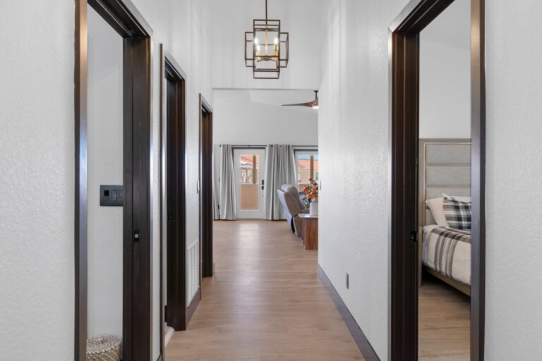 50-web-or-mls-M6407255